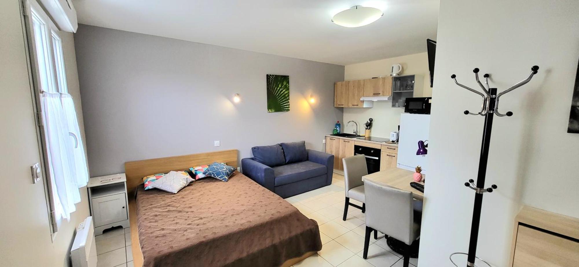 Residences Les Sansonnets "Appartements & Studios" Jonzac Exterior photo