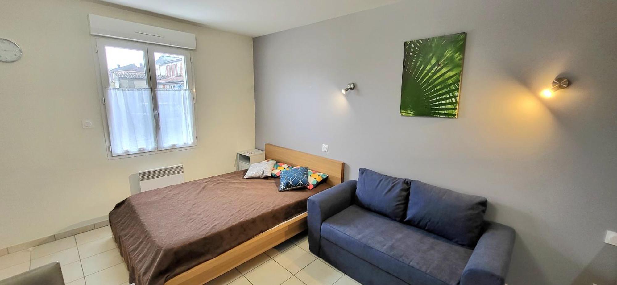 Residences Les Sansonnets "Appartements & Studios" Jonzac Exterior photo